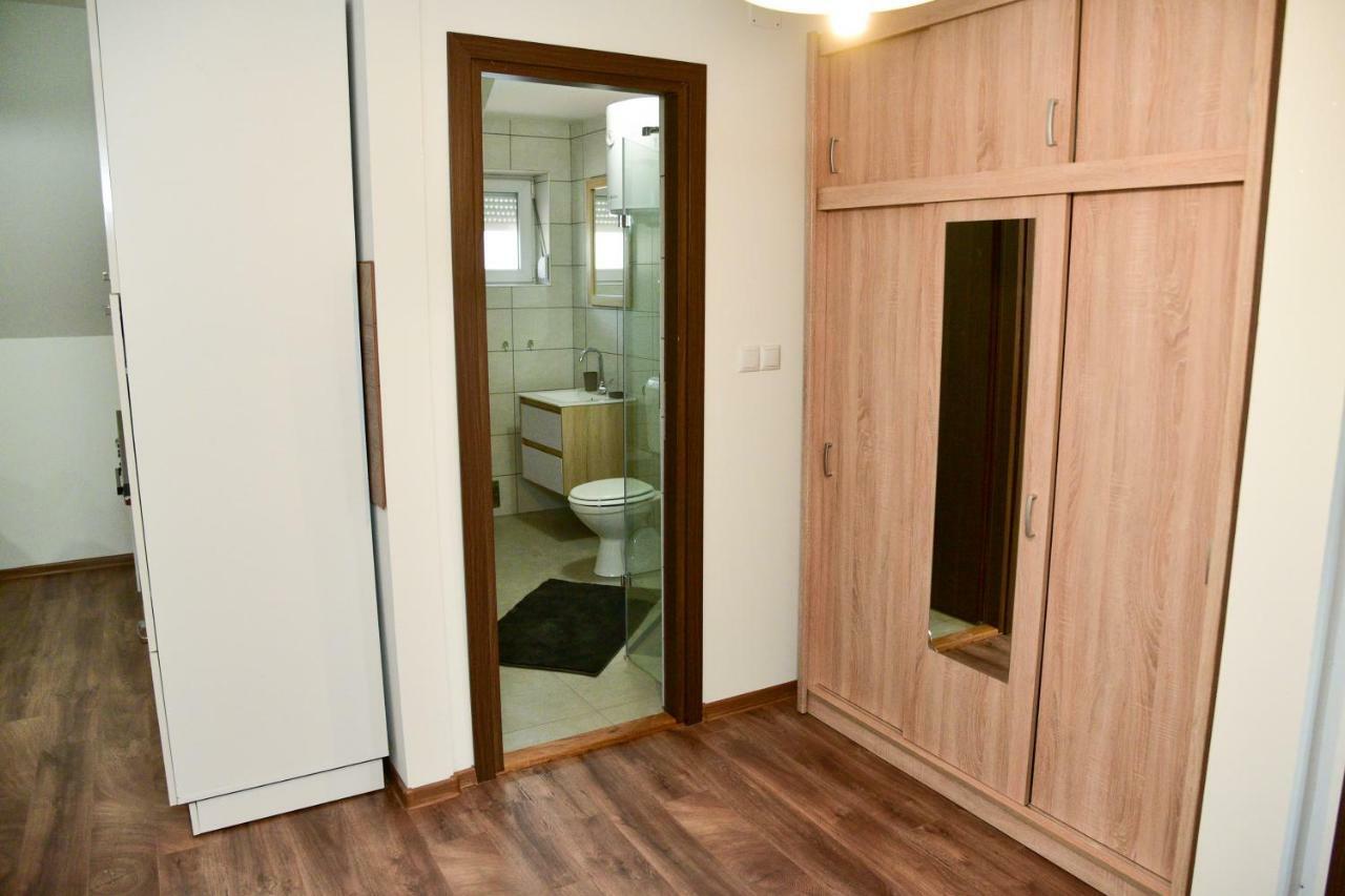 Tesla Coil Apartments Gospić المظهر الخارجي الصورة